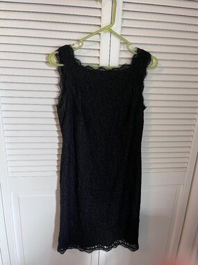 Beautiful black lace sleeveless dress